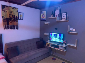 Marks crib